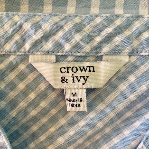 Women’s size medium Crown and Ivy blue and white checked 3/4 length sleeve top - Picture 4 of 5